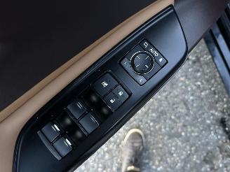 Lexus ES 300H Hybrid 243pk aut + f1 Luxury Line - schuifdak - nap - front + line + side assist - stoelverw + koeling picture 50