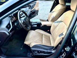 Lexus ES 300H Hybrid 243pk aut + f1 Luxury Line - schuifdak - nap - front + line + side assist - stoelverw + koeling picture 39