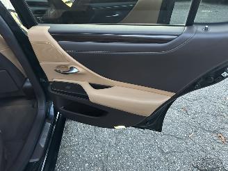 Lexus ES 300H Hybrid 243pk aut + f1 Luxury Line - schuifdak - nap - front + line + side assist - stoelverw + koeling picture 60