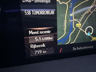 Lexus ES 300H Hybrid 243pk aut + f1 Luxury Line - schuifdak - nap - front + line + side assist - stoelverw + koeling picture 34