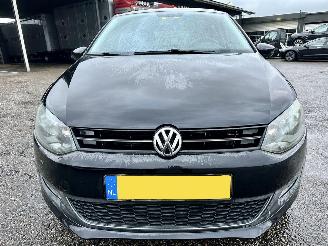 Volkswagen Polo Gereserveerd 1.2 TSI 105pk 6-bak Highline 5drs - pano - airco - cruise - pdc - lmv - 4x elektr ramen - alcantara picture 3