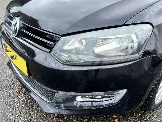 Volkswagen Polo Gereserveerd 1.2 TSI 105pk 6-bak Highline 5drs - pano - airco - cruise - pdc - lmv - 4x elektr ramen - alcantara picture 85