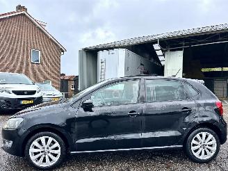 Vaurioauto  passenger cars Volkswagen Polo 1.2 TSI 105pk 6-bak Highline 2011/8