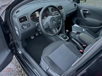 Volkswagen Polo Gereserveerd 1.2 TSI 105pk 6-bak Highline 5drs - pano - airco - cruise - pdc - lmv - 4x elektr ramen - alcantara picture 22