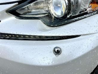 Lexus IS 300H 2.5 Hybrid 181pk aut + F1 Bus.Line Pro - navi - leer - stoelverw - cam - xenon - pdc v+a picture 112
