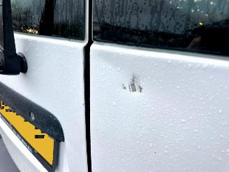 Volkswagen Caddy 2.0 TDI 75pk BMT Trendline - 70dkm nap - 1e eig - airco - camera - 2x schuifdeur - klapdeuren - euro.6 picture 14