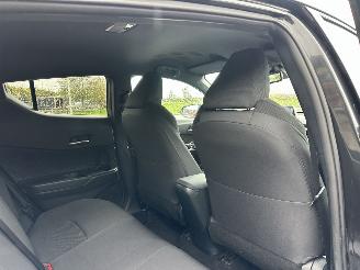 Toyota C-HR 1.8 Full Hybrid 148pk aut Energy - 42dkm nap - navi - camera - keyless entry + start - front + line assist picture 63