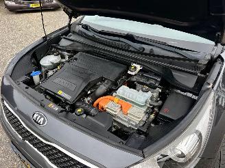 Kia Niro 1.6 Hybrid 119pk Aut Design Ed - nap - schuifdak - navi - cam - line assist - stuurverw - stoelverw picture 15