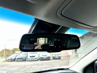 Kia Niro 1.6 Hybrid 119pk Aut Design Ed - nap - schuifdak - navi - cam - line assist - stuurverw - stoelverw picture 26