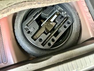 Renault Captur 1.2 TCe Turbo Xmod 120pk 6-traps aut - 84dkm nap - navi - cam - leer - stoelverw - keyless - pdc v+a picture 74