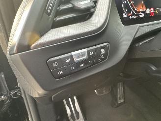 BMW 1-serie 118D 2.0 150pk 8-traps aut + f1 M-Sport - pano - front + line + side + park assist - sfeerverl - keyless - virtual picture 46