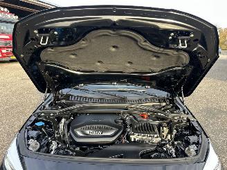 BMW 1-serie 118D 2.0 150pk 8-traps aut + f1 M-Sport - pano - front + line + side + park assist - sfeerverl - keyless - virtual picture 118