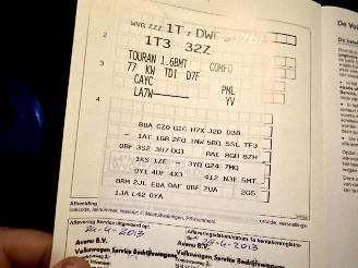 Volkswagen Touran VAN 1.6 TDI 105pk 7-Traps dsg aut Comf - nap - clima - cruise - trekh - lmv - privacy glass - luxe uitvoering picture 37