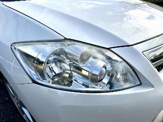 Toyota Auris 1.8 Full Hybrid 123pk aut Executive - nap - navi - camera - keyless entry + start - lmv + 4x goede banden picture 86