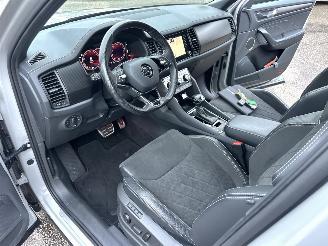 Skoda Kodiaq 1.5 TSI 150pk 7-traps aut Sportline Bus - nap - nardo grey - keyless - virtual - sfeerverl - nav - cam - memory picture 21