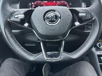 Skoda Kodiaq 1.5 TSI 150pk 7-traps aut Sportline Bus - nap - nardo grey - keyless - virtual - sfeerverl - nav - cam - memory picture 29