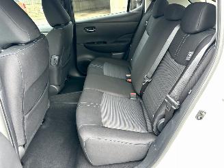 Nissan Leaf 40kWh 150pk aut n-connecta - 15dkm nap - 1e eig - keyless - 360 cam - navi - stuurverw - stoelverw v+a picture 24