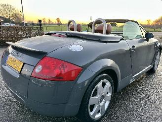 Audi TT Roadster 1.8 5v turbo 179pk 6-bak quattro - elektr dak - bose - leer - stoelverw - clima - cruise - documentatie picture 5