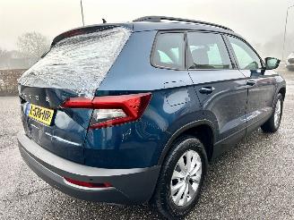 Skoda Karoq 1.5 TSI 150pk 7-Traps aut Bus.Edition - nap - navi - stoelverw - pdc - front assist - keyless start - inkl trekh picture 4