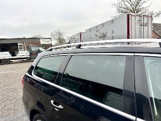 Volkswagen Passat 1.4 TSI 122pk dsg aut + f1 Highline - nap - dvd in hoofdsteunen - navi - clima - cruise - leer + stoelverw picture 95