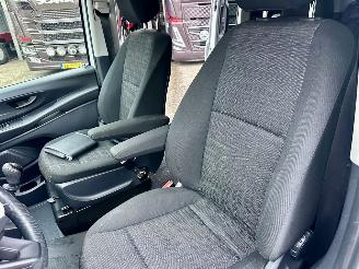 Mercedes Vito Tourer 110 CDI 102pk extra lang 9 Pers - nap - 1e eig - airco - cruise - getint glas - privacy glass - side bars picture 38