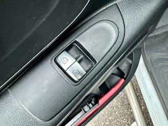 Mercedes Vito Tourer 110 CDI 102pk extra lang 9 Pers - nap - 1e eig - airco - cruise - getint glas - privacy glass - side bars picture 39