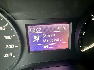 Mercedes Vito Tourer 110 CDI 102pk extra lang 9 Pers - nap - 1e eig - airco - cruise - getint glas - privacy glass - side bars picture 18