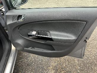 Opel Corsa gereserveerd 1.4-16V 101pk cosmo 5drs - pano - nap - clima - cruise - half leer - pdc - licht + regens + dimmend binnenspiegel picture 44