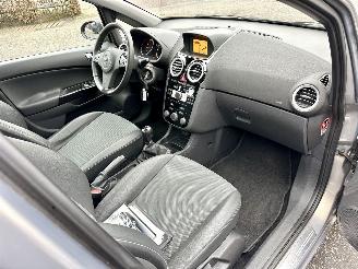 Opel Corsa gereserveerd 1.4-16V 101pk cosmo 5drs - pano - nap - clima - cruise - half leer - pdc - licht + regens + dimmend binnenspiegel picture 22