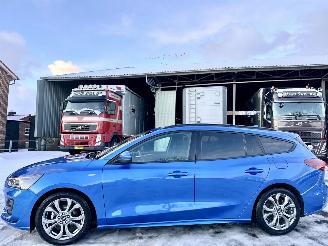 Auto incidentate Ford Focus 1.5D 120pk 8-traps aut + F1 ST-Line x - nap - 2022/12