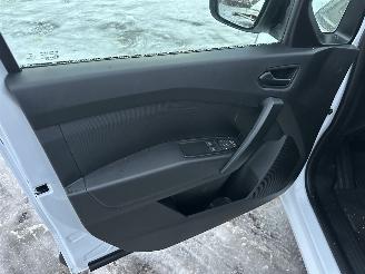 Renault Kangoo E-Tech 44kwh 122pk aut advance - nap - 2x schuifdeur - 1e eig - clima - cruise - pdc picture 45