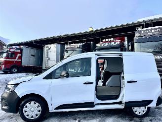 skadebil bedrijf Renault Kangoo E-Tech 44kWh 122pk automaat Advance - nap - 2x schuifdeur - 1e eig - clima - cruise - pdc 2022/11