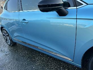 Renault Clio gereserveerd 1.6 E-Tech Hybrid 8-traps aut 140 Intens - nap - 360cam - keyless - navi - front + line + side + park assist - virtual picture 84