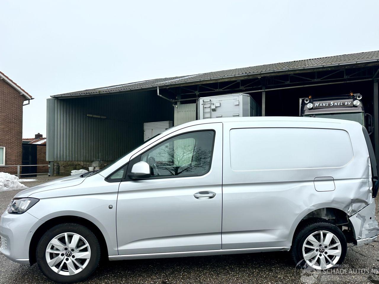 Volkswagen Caddy 1.5 TSI 116pk 7-traps aut Highl - nap - virtual - standkachel - nav - cam - front + line + side + park assist