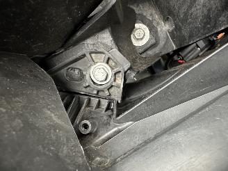 Peugeot 5008 1.2T 131pk 6-traps aut + F1 Crossway 7Pers - navi - leer - virtual - camera v+a - line + side assist - 50dkm picture 106