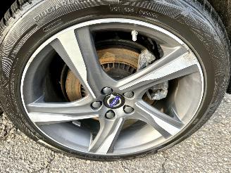 Volvo V-60 2.4 D5 Hybrid aut AWD R-Design - schuifdak - leer - nav - cam - front + line + side assist - harman/kardon picture 68