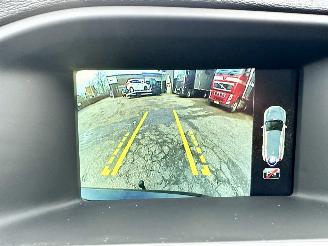 Volvo V-60 2.4 D5 Hybrid aut AWD R-Design - schuifdak - leer - nav - cam - front + line + side assist - harman/kardon picture 26