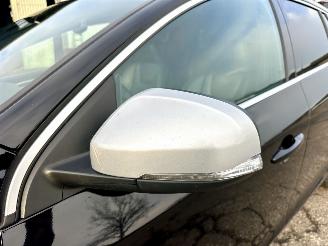 Volvo V-60 2.4 D5 Hybrid aut AWD R-Design - schuifdak - leer - nav - cam - front + line + side assist - harman/kardon picture 97