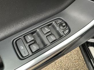 Volvo V-60 2.4 D5 Hybrid aut AWD R-Design - schuifdak - leer - nav - cam - front + line + side assist - harman/kardon picture 36