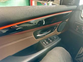 BMW 2-serie Gereserveerd Active tourer 218i 136pk aut High Exe M-Sport - 55dkm nap - head up - harman/kardon - leer - navi - camera - alarm picture 23