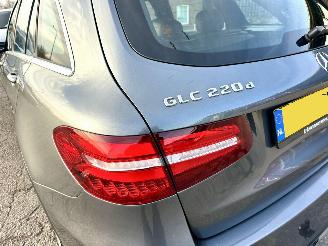 Mercedes GLC 220d 170pk 9-traps aut + f1 4Matic AMG - pano - nap - navi - camera - 20 inch - trekh - elektr klep picture 104