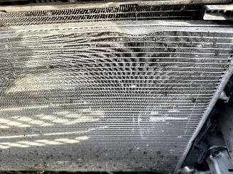 Mercedes GLC 220d 170pk 9-traps aut + f1 4Matic AMG - pano - nap - navi - camera - 20 inch - trekh - elektr klep picture 15