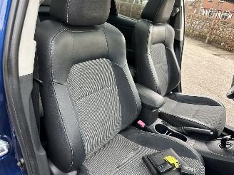 Toyota Auris Touring Sports gereserveerd 1.8 Hybrid 123pk aut pano - nap - navi - camera - keyless - front + park + line assist - pdc v+a picture 52