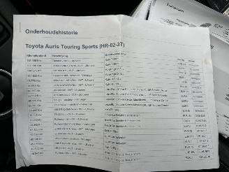 Toyota Auris Touring Sports gereserveerd 1.8 Hybrid 123pk aut pano - nap - navi - camera - keyless - front + park + line assist - pdc v+a picture 103