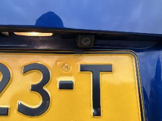 Toyota Auris Touring Sports gereserveerd 1.8 Hybrid 123pk aut pano - nap - navi - camera - keyless - front + park + line assist - pdc v+a picture 82