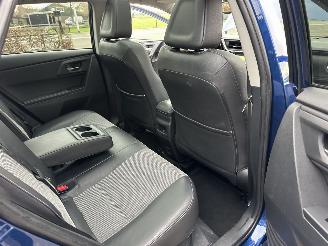 Toyota Auris Touring Sports gereserveerd 1.8 Hybrid 123pk aut pano - nap - navi - camera - keyless - front + park + line assist - pdc v+a picture 54