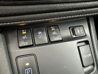 Toyota Auris Touring Sports gereserveerd 1.8 Hybrid 123pk aut pano - nap - navi - camera - keyless - front + park + line assist - pdc v+a picture 34