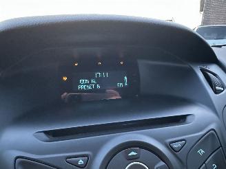 Ford Focus Gereserveerd 1.0T Ecoboost 101pk Edition 5drs - 64dkm - airco - 51.360km distr.riem + waterpomp vernieuwd in 5/2025 picture 28