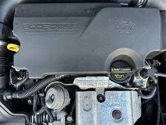 Ford Focus Gereserveerd 1.0T Ecoboost 101pk Edition 5drs - 64dkm - airco - 51.360km distr.riem + waterpomp vernieuwd in 5/2025 picture 68