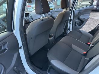 Ford Focus Gereserveerd 1.0T Ecoboost 101pk Edition 5drs - 64dkm - airco - 51.360km distr.riem + waterpomp vernieuwd in 5/2025 picture 49
